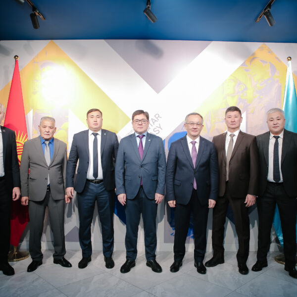 Обмен опытом и укрепление сотрудничества: Делегация Федерации профессиональных союзов Кыргызстана с рабочим визитом посетила Федерацию профсоюзов Республики Казахстан